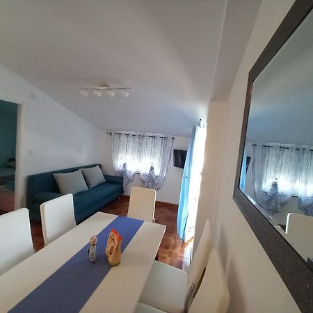 Apartmani Ivana Senj Senj  Zimmer foto