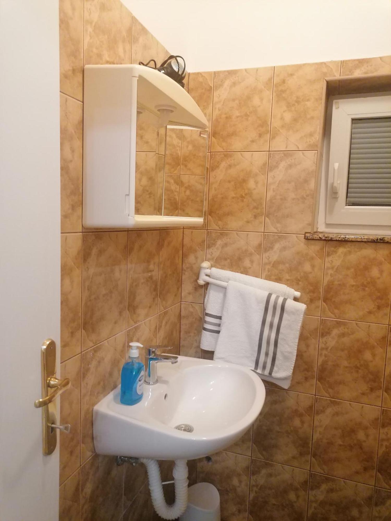 Apartmani Ivana Senj Senj  Zimmer foto